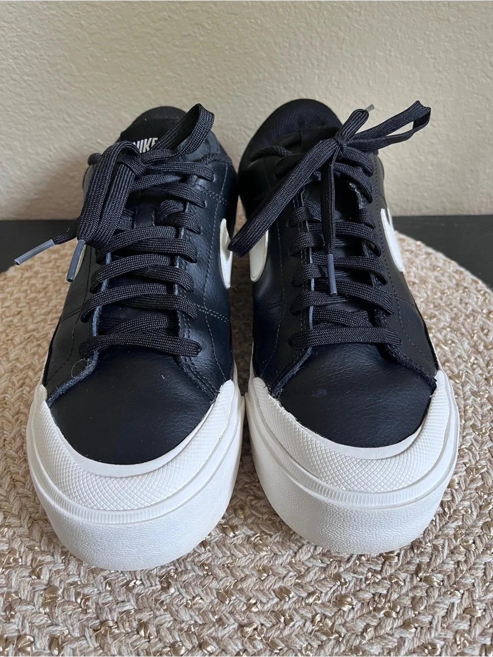 Nike Wmns Court Legacy Lift 'Black Sail'